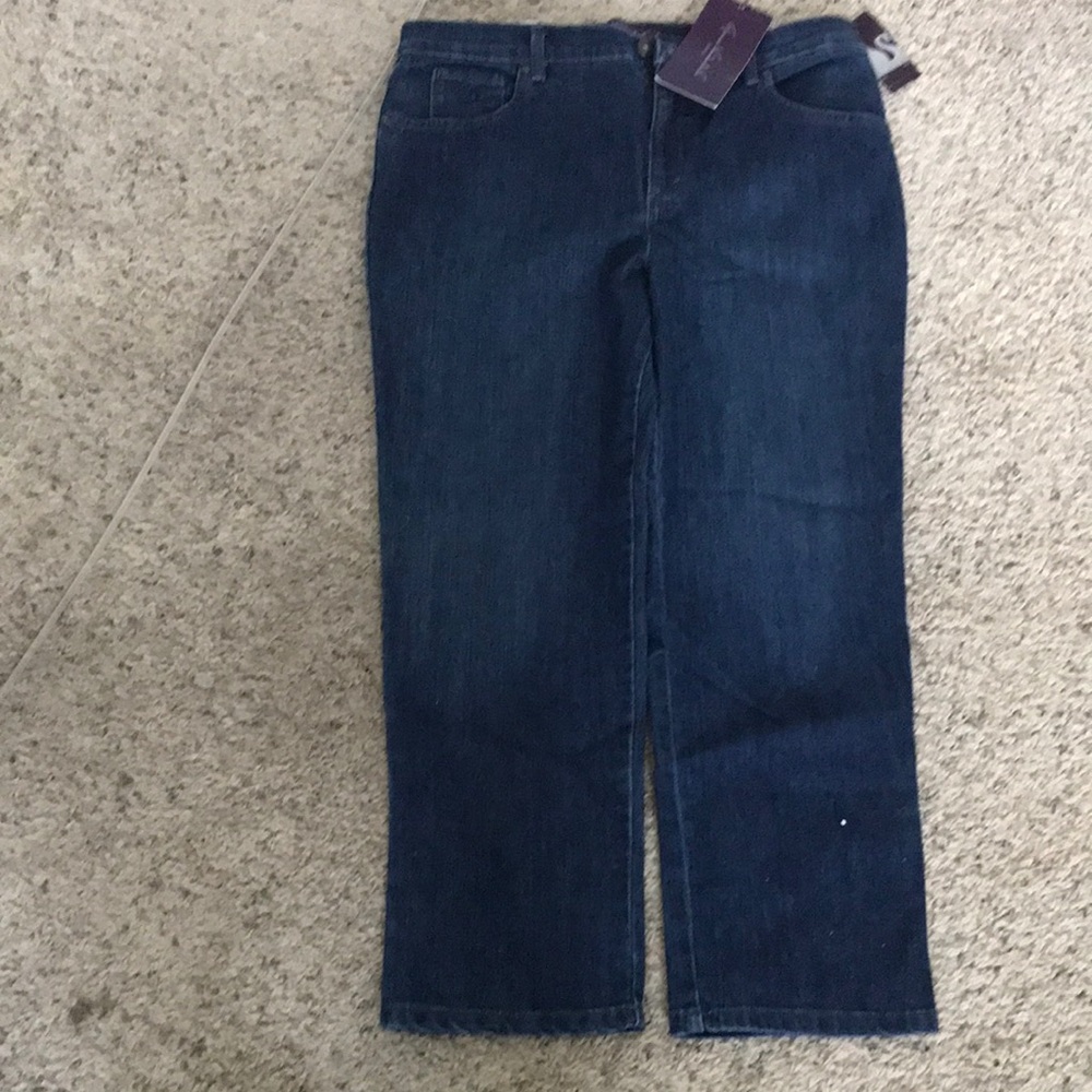 Amanda Classic Fit Tapered Jeans,